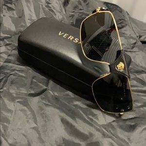 Versace POLARIZED wrap around sunglasses.